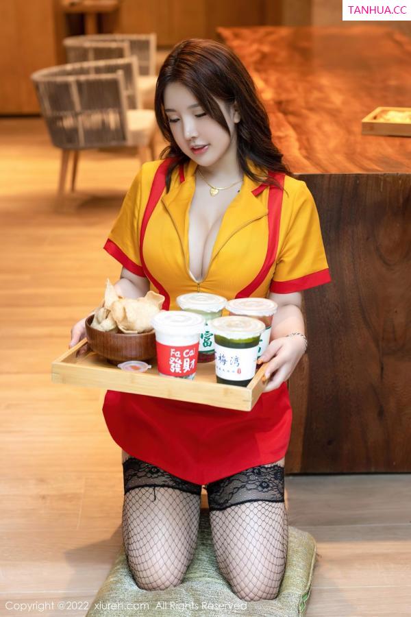 小海臀  [XiuRen]高清写真图 2022.08.29 No.5509 小海臀Rena第7张图片